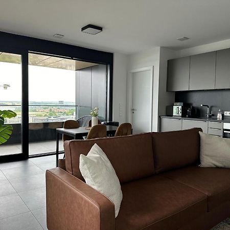 Appartement De Luxe 1 Chambre A Coucher, Centre Commercial, Piscine Et Fitness Люксембург Экстерьер фото